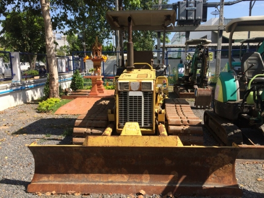 ถึงไทยแล้ว Komatsu D20P-7 SN: 75050 เกียร์ตัด ใบมีด 6 ทิศทาง นำเข้าจากญี่ปุ่น สวยครับ