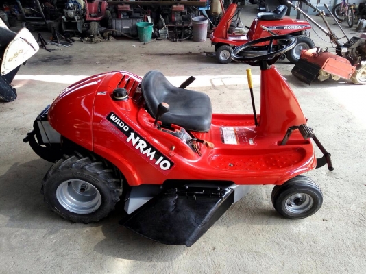ขายรถตัดหญ้าWado nrm10 พร้อมใช้งาน