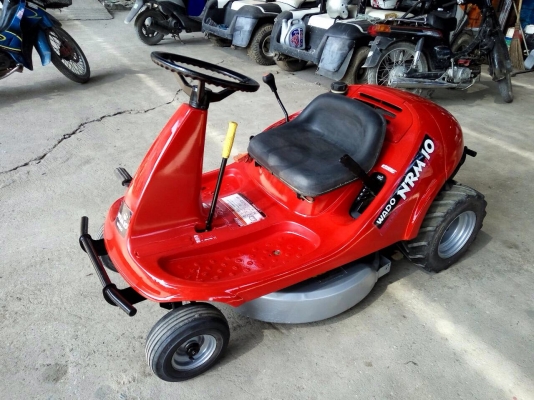 ขายรถตัดหญ้าWado nrm10 พร้อมใช้งาน