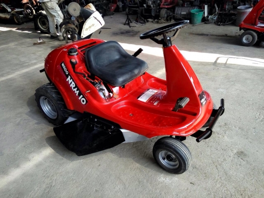 ขายรถตัดหญ้าWado nrm10 พร้อมใช้งาน