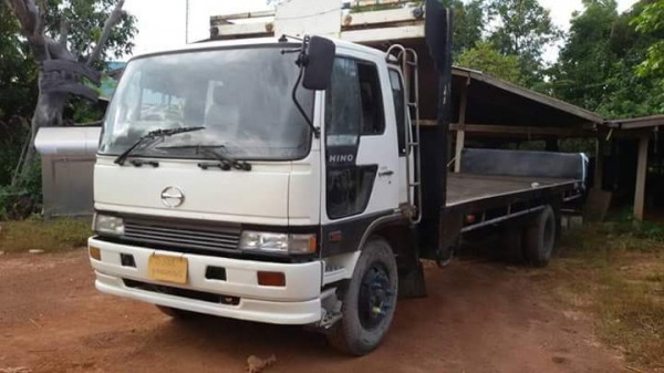 ขายรถ6ล้อ ฮีโน195แรง ปี38 ยาว7.20เมตร สภาพพร้อมใช้งาน เอกสารพร้อมโอน สนใจโทร 090-8588220คุณนะ 093-3258446คุณบิว หรือเข้าดูสินค้าอื่นๆได้ที่ www.truck.in.th/498 หรือเพจFacebook ณรงค์ ซื้อขายรถมือสอง (เว็บไซต์ส่วนตัว) หรือFacebook ตลาดรถมือสอง คุณนะ ขายรถ6ล้อ ฮีโน195แรง ปี38 ยาว7.20เมตร สภาพพร้อมใช้งาน เอกสารพร้อมโอน สนใจโทร 090-8588220คุณนะ 093-3258446คุณบิว หรือเข้าดูสินค้าอื่นๆได้ที่ www.truck.in.th/498 หรือเพจFacebook ณรงค์ ซื้อขายรถมือสอง (เว็บไซต์ส่วนตัว) หรือFacebook ตลาดรถมือสอง คุณนะ