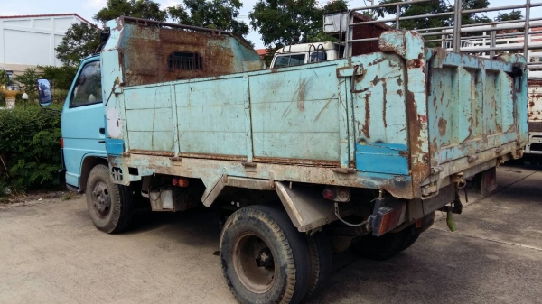 หกล้อ อีซูชุ NKR110 ดั้ม3คิว สภาพดีสวยบางเดิมพร้อมใช้ ทะเบียนพร้อมโอน หกล้อ อีซูชุ NKR110 ดั้ม3คิว สภาพดีสวยบางเดิมพร้อมใช้ ทะเบียนพร้อมโอน