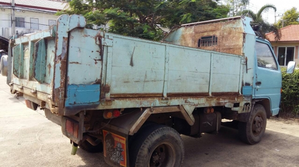 หกล้อ อีซูชุ NKR110 ดั้ม3คิว สภาพดีสวยบางเดิมพร้อมใช้ ทะเบียนพร้อมโอน หกล้อ อีซูชุ NKR110 ดั้ม3คิว สภาพดีสวยบางเดิมพร้อมใช้ ทะเบียนพร้อมโอน