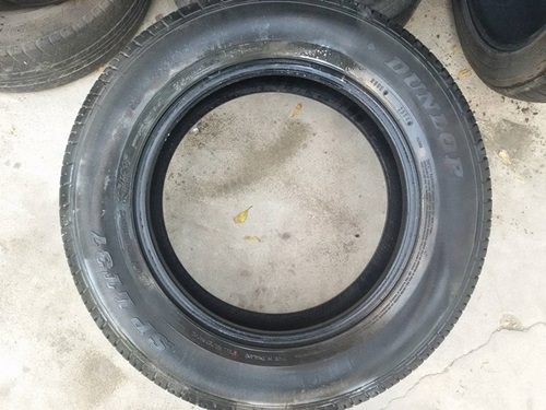 ขายยาง215/65/16 ปี 14 DUNLOP LT37  4 เส้น