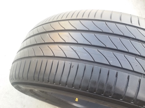 ขายยาง215/55/17 ปี 3613  MICHERLIN 3ST 4 เส้น