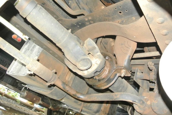 Isuzu fvz300  ยางใหม่สิบเส้น เพิ่งเปลี่ยน 5 กุมภาพันธ์ 2559 จ้า