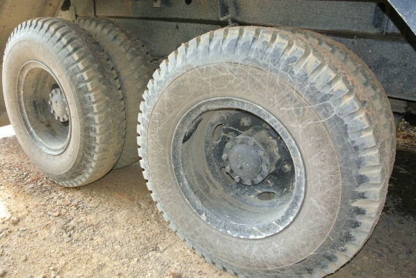 Isuzu fvz300  ยางใหม่สิบเส้น เพิ่งเปลี่ยน 5 กุมภาพันธ์ 2559 จ้า