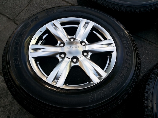 ล้อ isuzu mu-x special บริสโตน 255 65 17 สภาพป้ายแดง