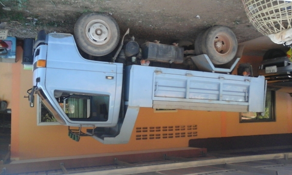 ขายรถ 6 ล้อดั้ม ขายรถ 6 ล้อดั้ม