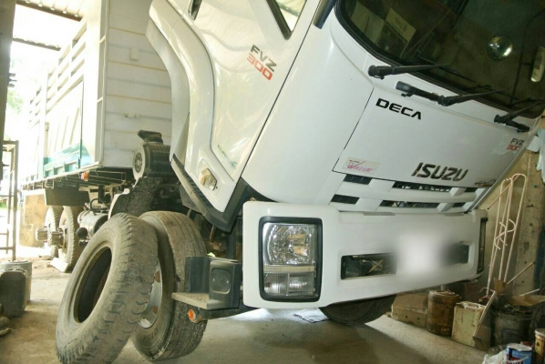 Isuzu fvz300