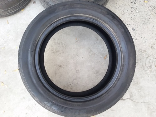 ขายยาง215/55/17 ปี 12 DUNLOP 270 4 เส้น ขายยาง215/55/17 ปี 12 DUNLOP 270 4 เส้น