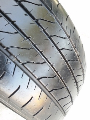 ขายยาง215/55/17 ปี 12 DUNLOP 270 4 เส้น ขายยาง215/55/17 ปี 12 DUNLOP 270 4 เส้น