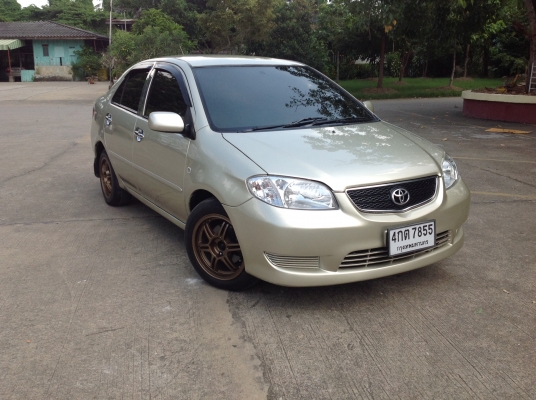 วีออส 1.5E เกียAUTO ปี2003 เครื่องดี แอร์เย็น พร้อมใช้งาน