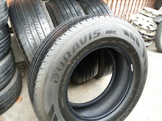 ยางถอดป้ายแดง บริสโตน duravis 215 70 15 ปี2015