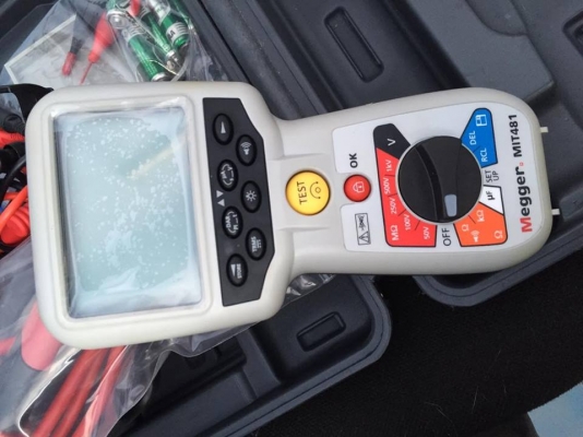 ขายมิเตอร์วัดกระแสไฟ MEGGER MIT481 มือสองหลุดจำนำสภาพดี ราคาถูกครับ