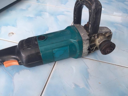 ขายเครื่องขัด MAKITA PC5000C มือสองครับ ขายเครื่องขัด MAKITA PC5000C มือสองครับ