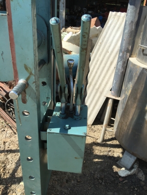 Sell>> #แท่นอัดไฮดรอลิค #TOYO 60 t. แบบมือโยก สภาพสวย สด ใหม่!!. ( ลค.ซื้อมาผิดสเปคใช้งานเพียงครั้งเดียว.) ใหม่จริงๆเชิญมาพิสูจน์ได้ครับ #ด่วนนน!!!