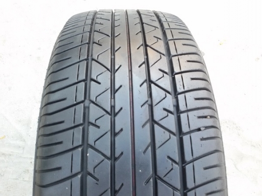 ขายยาง235/55/18 ปี 11BEIDGESTONE  RE31  4 เส้น