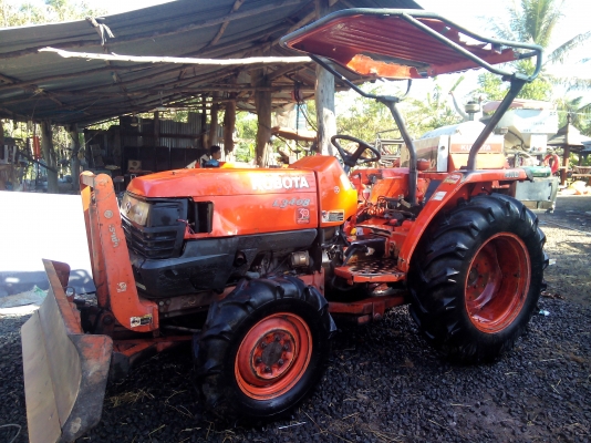 ลดสุดๆงดต่อรอง l3408ตัวรถ ใบดัน หาง3x22"ครับพร้อมใช้