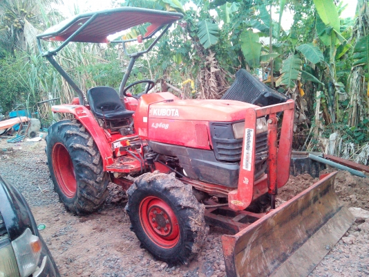 ลดสุดๆงดต่อรอง l3408ตัวรถ ใบดัน หาง3x22"ครับพร้อมใช้