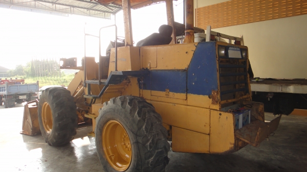 ขายด่วน รถตัก KOMATSU WA100-1
