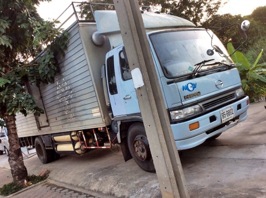 HINO FF1JPKA ปี2000 ช่วงยาว 7.20เมตร ติดNGV 210แรง