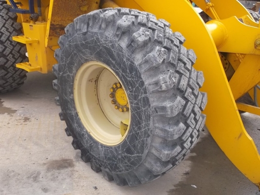 KOMATSU WA150-1 (1.5คิว) จากญี่ปุ่นไม่เคยใช่งานในไทยครับ