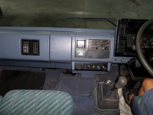 ขาย 6 ล้อ อีซูซุ ร๊อคกี้ 175 แรง ยาว 7 ม. ปี 2540 สภาพดี เครื่องแน่น คัสซีสวย พร้อมใช้งาน ชมรถก่อนได้ครับ สนใจติดต่อได้ที่ 081-9425443 081-5715326 ขาย 6 ล้อ อีซูซุ ร๊อคกี้ 175 แรง ยาว 7 ม. ปี 2540 สภาพดี เครื่องแน่น คัสซีสวย พร้อมใช้งาน ชมรถก่อนได้ครับ สนใจติดต่อได้ที่ 081-9425443 081-5715326