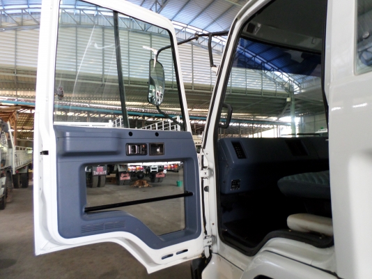 ขาย 6 ล้อ อีซูซุ ร๊อคกี้ 175 แรง ยาว 7 ม. ปี 2540 สภาพดี เครื่องแน่น คัสซีสวย พร้อมใช้งาน ชมรถก่อนได้ครับ สนใจติดต่อได้ที่ 081-9425443 081-5715326 ขาย 6 ล้อ อีซูซุ ร๊อคกี้ 175 แรง ยาว 7 ม. ปี 2540 สภาพดี เครื่องแน่น คัสซีสวย พร้อมใช้งาน ชมรถก่อนได้ครับ สนใจติดต่อได้ที่ 081-9425443 081-5715326