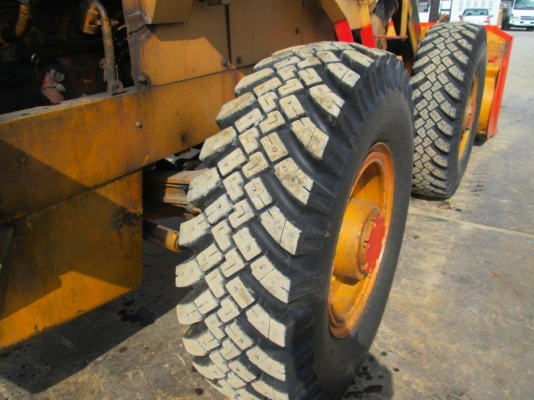 KOMATSU JH60A จากญี่ปุ่นไม่เคยผ่านการใช้งานในไทยครับ