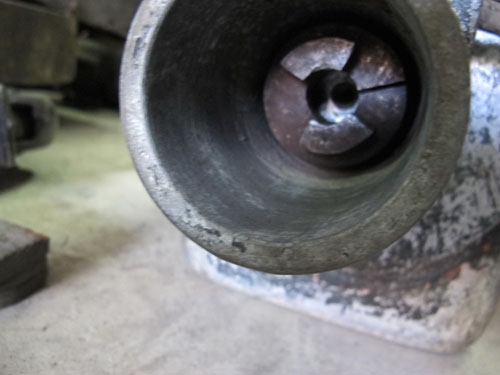 ขายมอเตอร์จี้ปูนยี่ห้อVibrotec 2แรงไฟ380โวลท์ไม่มีสายจี้ปูน