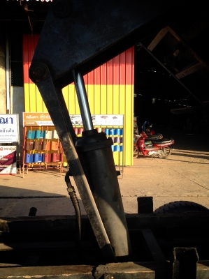 ขายรถ6ล้อ ดั้ม 5 คิว โตโยต้า BU91 ปี36 จัมโบ้350 3 ใบปัด