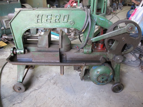 ขายเลื่อยHEROสวยๆ ไฟ380โวลท์มอเตอร์อังกฤษ พร้อมปั๊มน้ำ