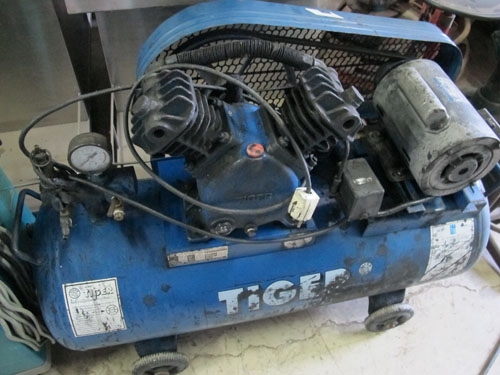 ขายปั๊มลมTiger 2สูบมอเตอร์ครึ่งแรงไฟบ้าน