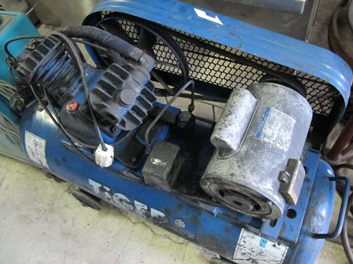 ขายปั๊มลมTiger 2สูบมอเตอร์ครึ่งแรงไฟบ้าน