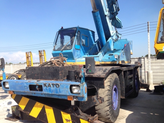 ขายรถเครน25 ตัน คาโต้