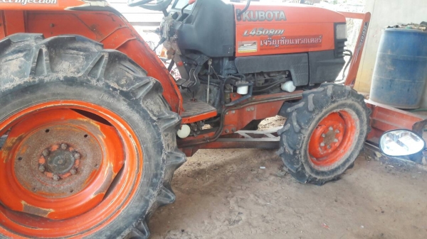 ขายตามสภาพ รถไถคูโบต้า 45แรง DI มีผาลดันหน้า หาง6 โลตารี่