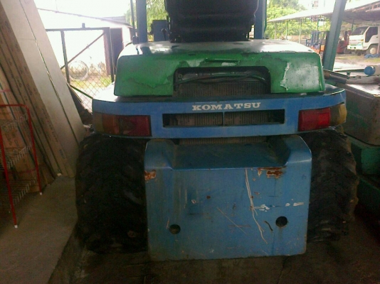 ต้องการขายรถตัก WA40-3 เครื่องเทอร์โบครับ