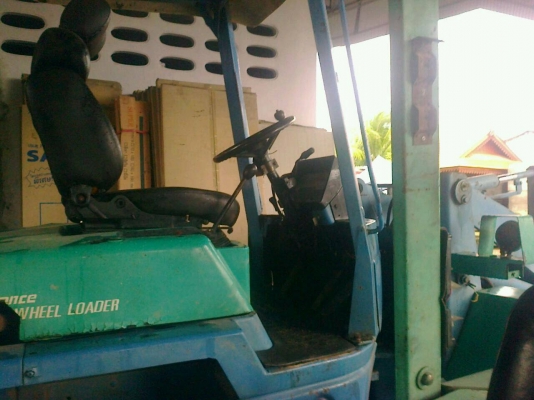 ต้องการขายรถตัก WA40-3 เครื่องเทอร์โบครับ