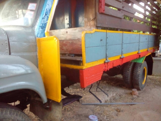 ขายรถ 6 ล้อหน้ายาวเครื่อง 6BB 145 แรง ยางดีทั้ง 6 เส้น ไม่มีทะเบียน