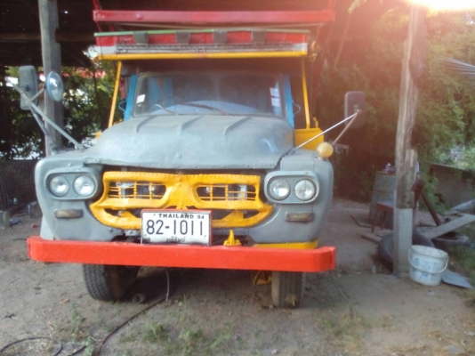 ขายรถ 6 ล้อหน้ายาวเครื่อง 6BB 145 แรง ยางดีทั้ง 6 เส้น ไม่มีทะเบียน