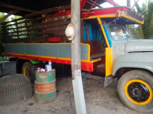 ขายรถ 6 ล้อหน้ายาวเครื่อง 6BB 145 แรง ยางดีทั้ง 6 เส้น ไม่มีทะเบียน