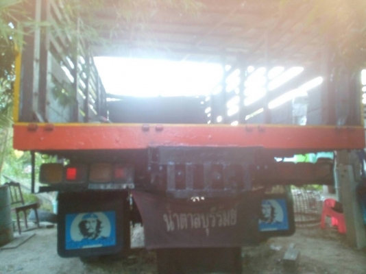 ขายรถ 6 ล้อหน้ายาวเครื่อง 6BB 145 แรง ยางดีทั้ง 6 เส้น ไม่มีทะเบียน