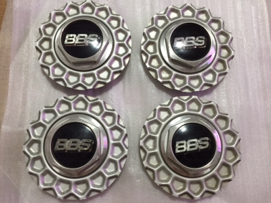 ขาย-ฝาล้อ BBS แท้ เป็นรุ่นฝาเตี้ย สภาพสวยเดิมๆ