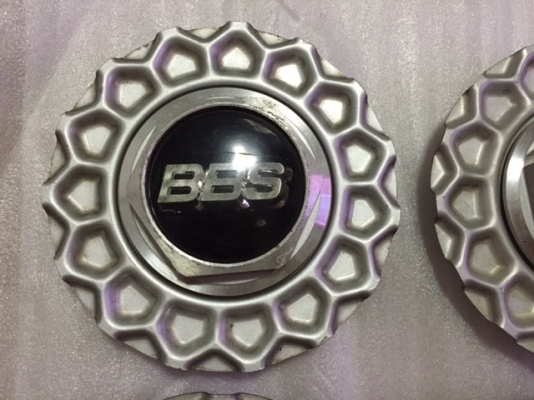 ขาย-ฝาล้อ BBS แท้ เป็นรุ่นฝาเตี้ย สภาพสวยเดิมๆ