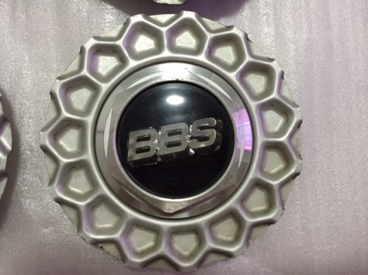 ขาย-ฝาล้อ BBS แท้ เป็นรุ่นฝาเตี้ย สภาพสวยเดิมๆ