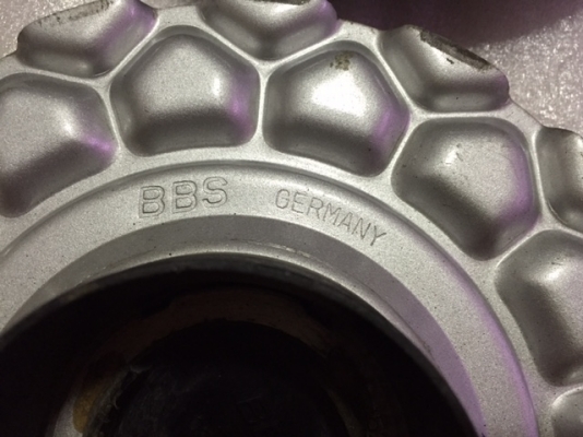 ขาย-ฝาล้อ BBS แท้ เป็นรุ่นฝาเตี้ย สภาพสวยเดิมๆ