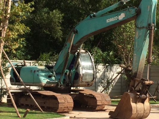 ขายแม็คโคร KOBELCO SK200 MART 5 สภาพพร้อมใช้งาน เครื่องปั้มดี เอวแน่น บุ๋งกี้สวย ไฟฟ้าตัดเป็นบางจุด ทำงานไม่โหลด เอกสารเล่มทะเบียน