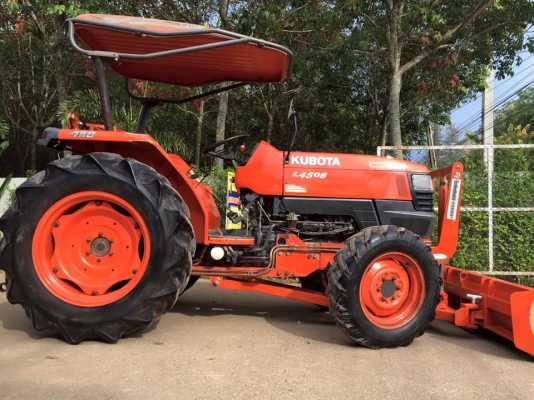 ขายรถไถKubota L4508 (4WD) พร้อมใบมีดหน้าและโรตารีช้าง รถพร้อมใช้งาน
