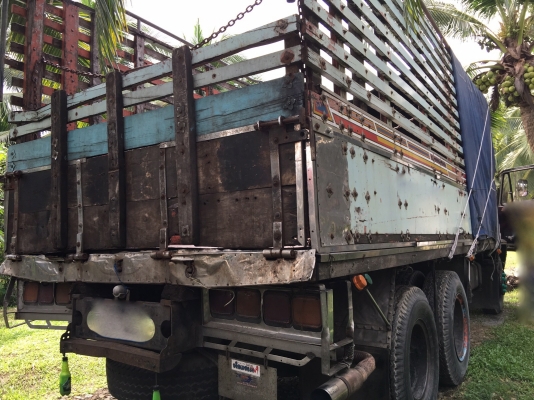 รถอีซูซุ 10 ล้อ หลังถนน FVM เปลื่ยนเครื่อง 195 แรงม้า. ปี 36.   สนใจติดต่อ  081 - 6079515